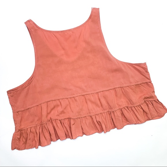 ALTAR’D STATE Large Crop Top with White Embroidered Detail and Ruffle Hem - Picture 3 of 4